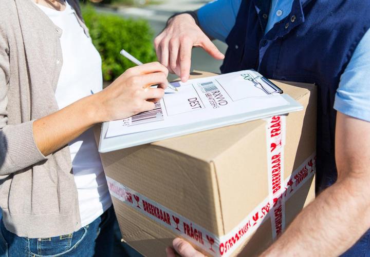 À votre service pour faciliter la déclaration d’échange de biens.